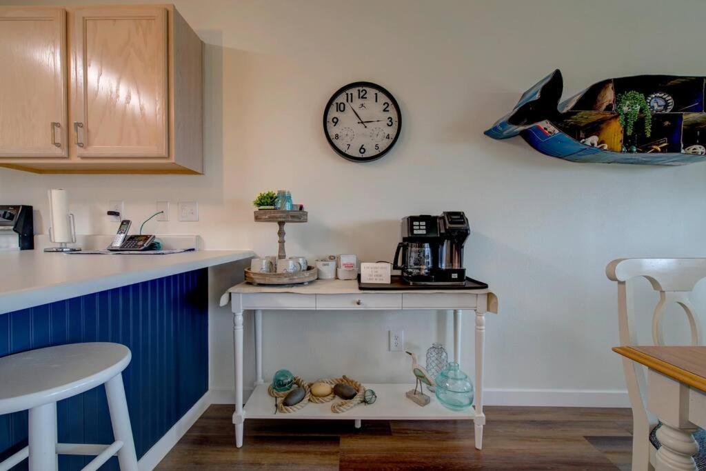 Beach Please-Updated Home With Ocean Views 长滩 外观 照片